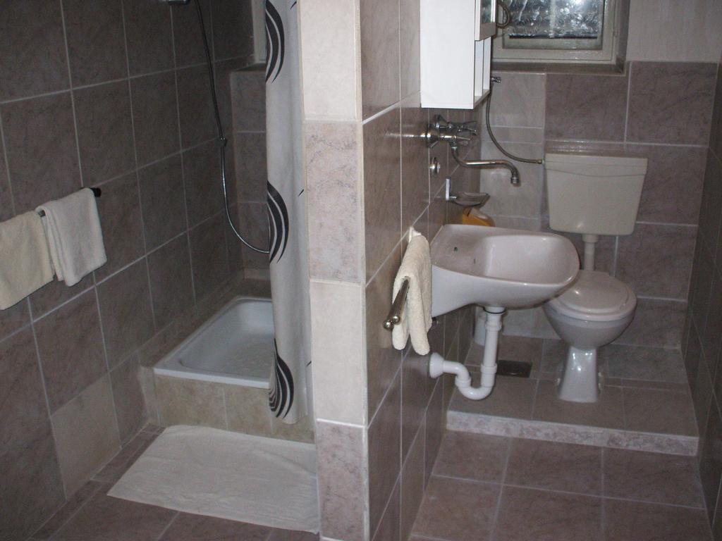 Apartmani Mira Senj  Exterior photo